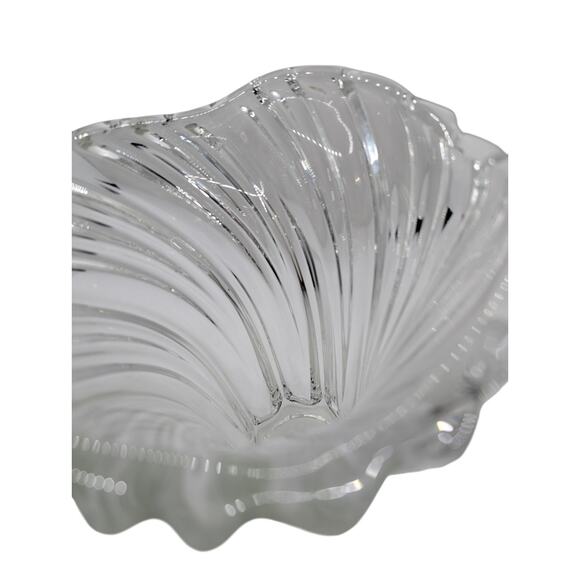 Mikasa Belle Epoque Crystal Flower Vase, Germany-24% Genuine Lead Crystal 8.5\